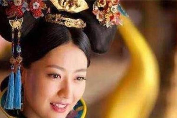 解密贵妃命格：为何她们注定荣宠一生