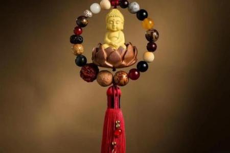 生辰八字缺木的人适合佩戴什么？这些物品能帮助你补救缺木问题