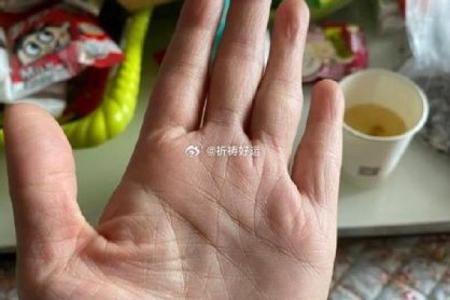 揭秘操心命的手相特征